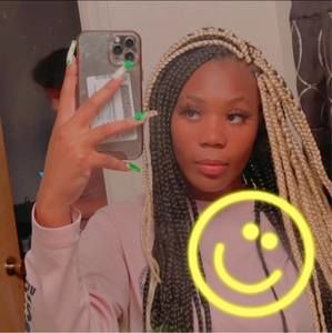 Meet your Posher, Lizzie